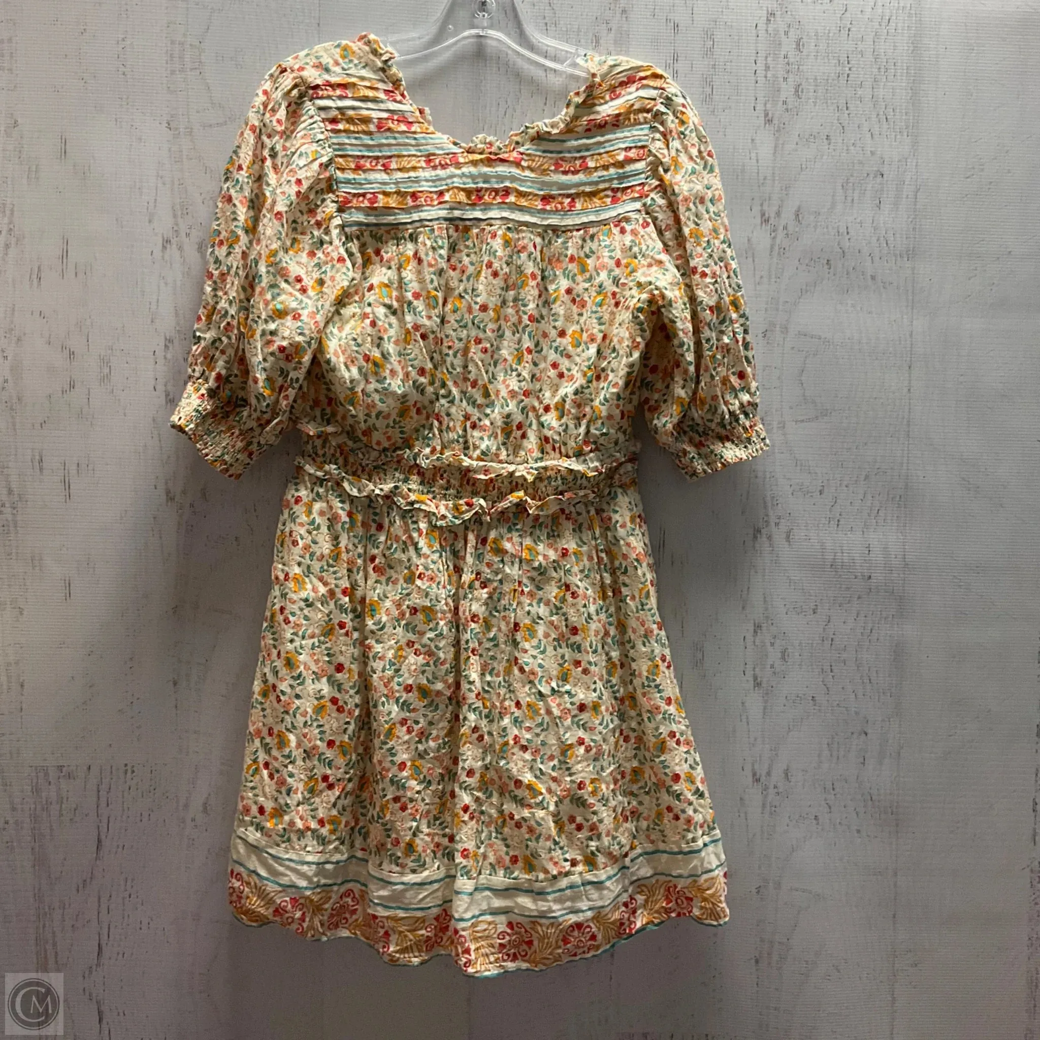 Dress Casual Short By Clothes Mentor In Floral Print, Size: M
