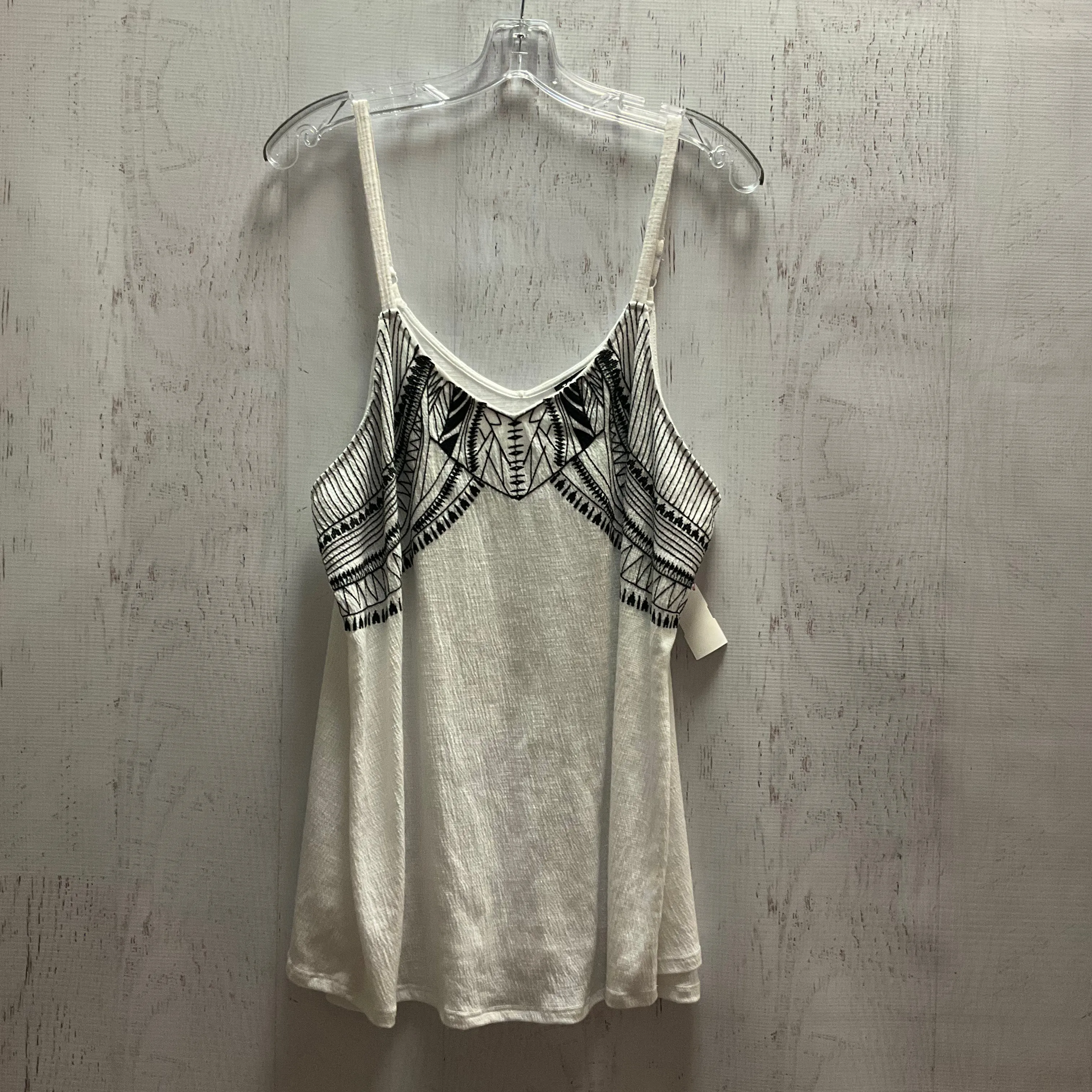 Tank Top By Torrid In White, Size:L