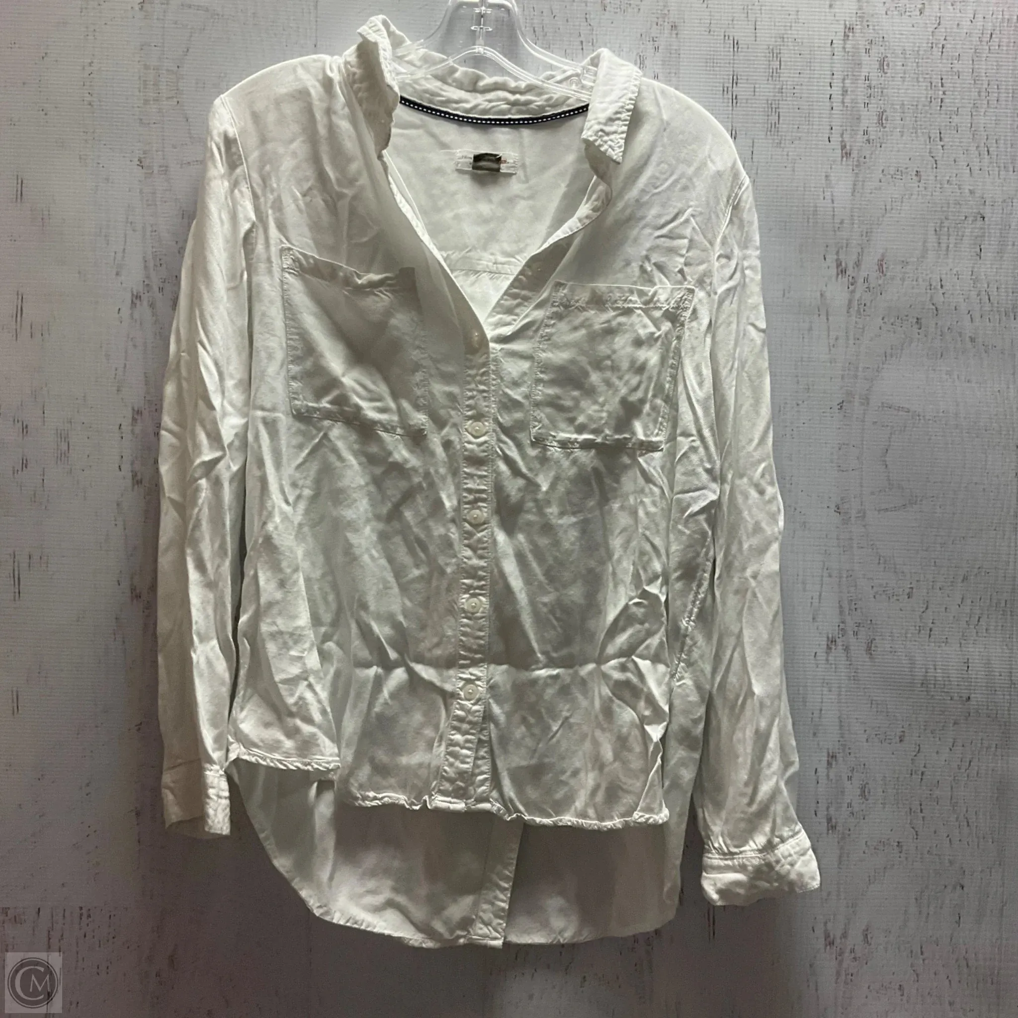 Top Long Sleeve By Anthropologie In White, Size: M