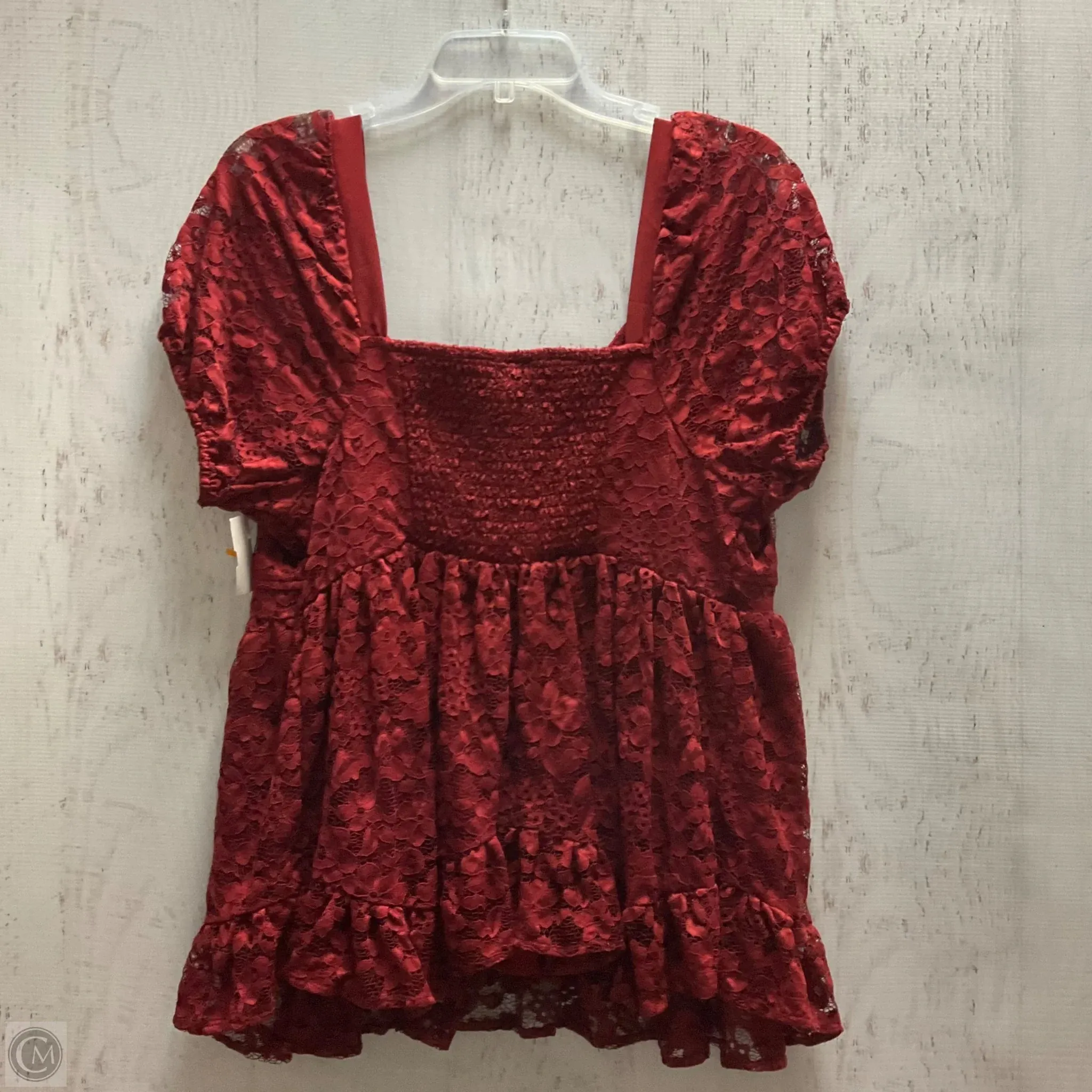 Top Short Sleeve By Torrid In Red, Size: M